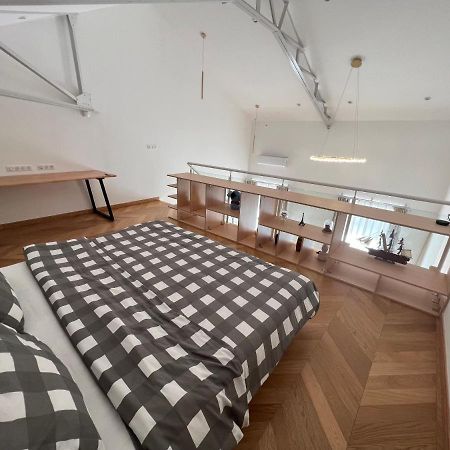 Suite Deluxe Au Carre Cathedrale En Hypercentre Saint Denis Eksteriør bilde